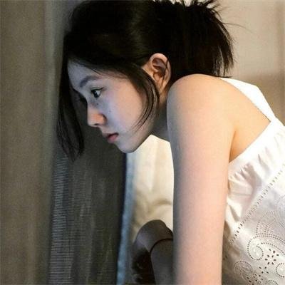 干杯，女兵们